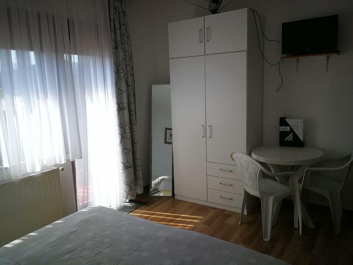 Apartman Marija Brajdic Rakovica Exteriör bild